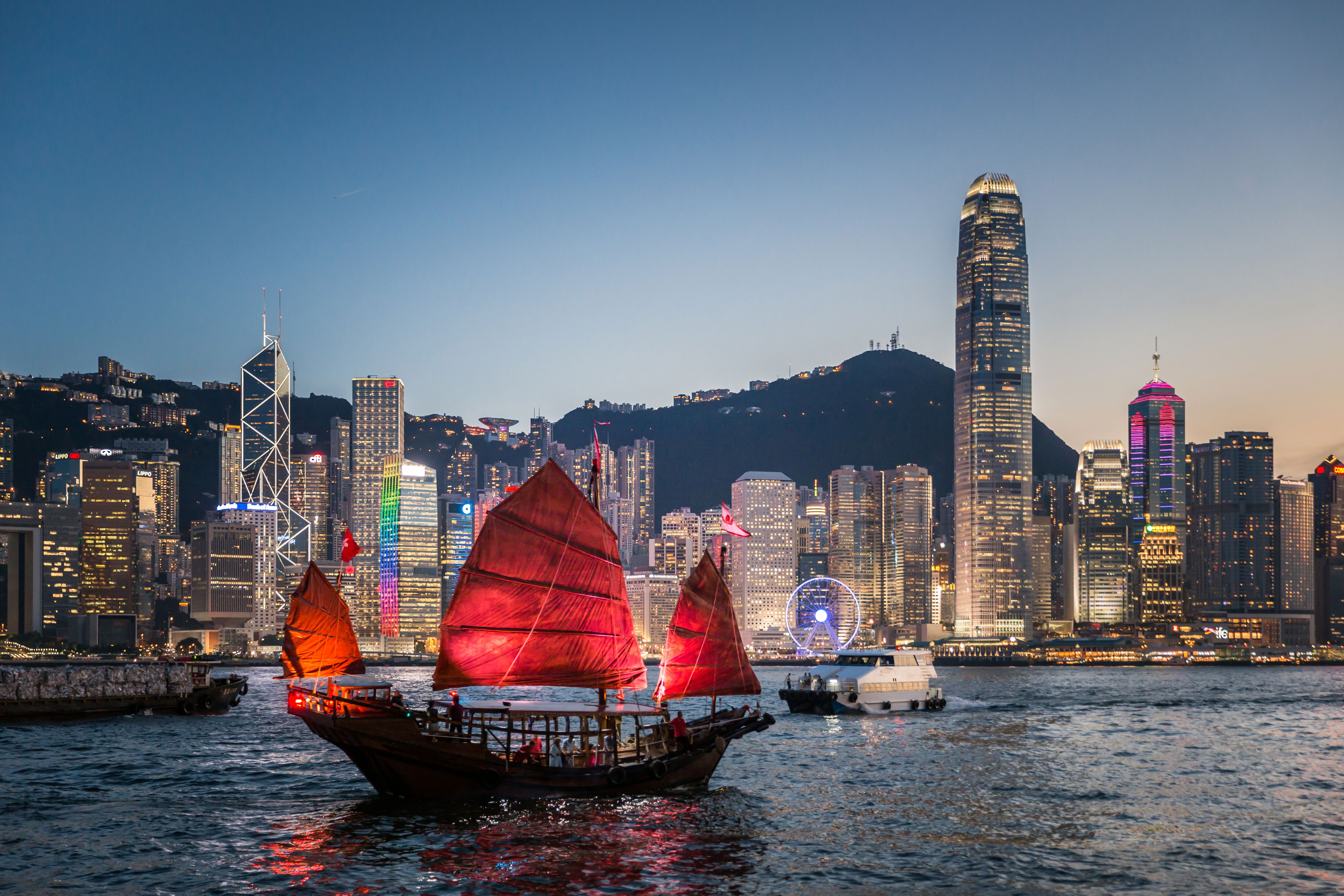 Cruzeiros para Hong Kong : ofertas e reservas | Costa Cruzeiros